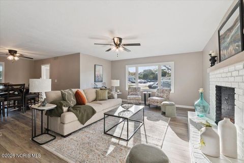 Tiny photo for 3239 N Main Street, Findlay, OH 45840 (MLS # 10003003)