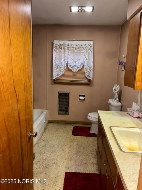 Tiny photo for 12341 County Road C, Bryan, OH 43506 (MLS # 10000723)