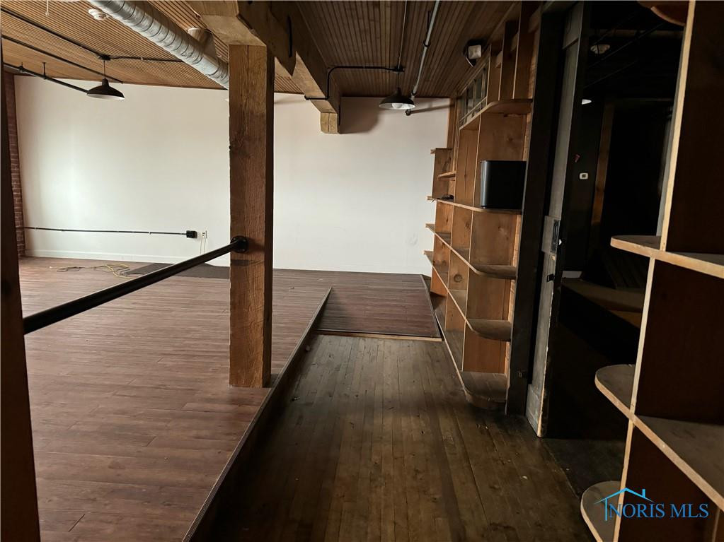 Findlay, Ohio 45840, United States, ,Residential,Active,60201