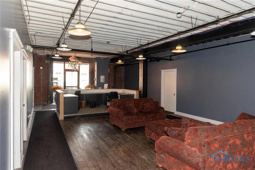 Findlay, Ohio 45840, United States, ,Residential,Active,60201