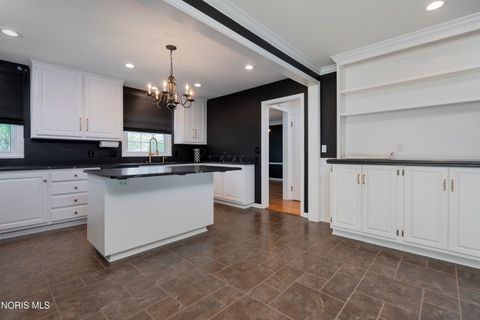 Tiny photo for 528 Elm Street, Perrysburg, OH 43551 (MLS # 10007383)