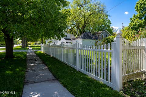 Tiny photo for 528 Elm Street, Perrysburg, OH 43551 (MLS # 10007383)