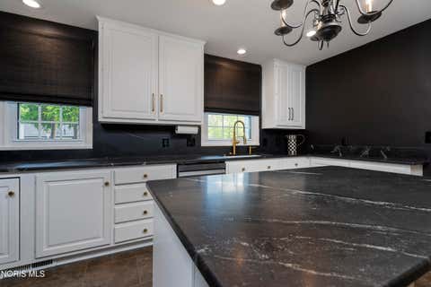 Tiny photo for 528 Elm Street, Perrysburg, OH 43551 (MLS # 10007383)
