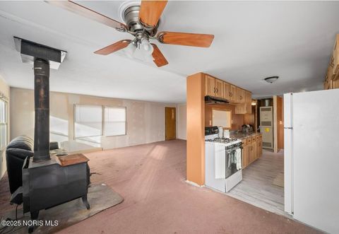 Tiny photo for 1809 S Berkey Southern Road, Swanton, OH 43558 (MLS # 10001743)