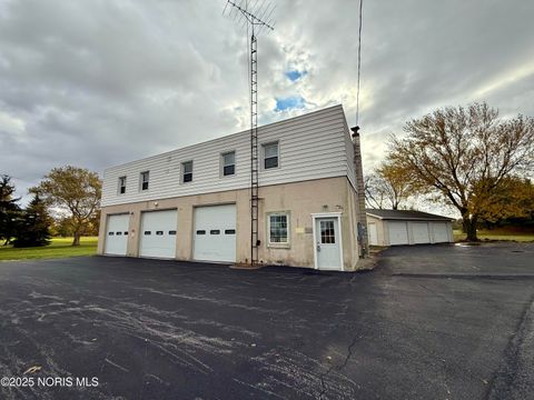 Photo of 22979 State Route 12, Fostoria, OH 44830 (MLS # 10000890) Photo of 22979 State Route 12, Fostoria, OH 44830 (MLS # 10000890)