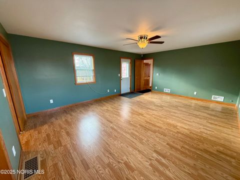 Tiny photo for 22979 State Route 12, Fostoria, OH 44830 (MLS # 10000890)