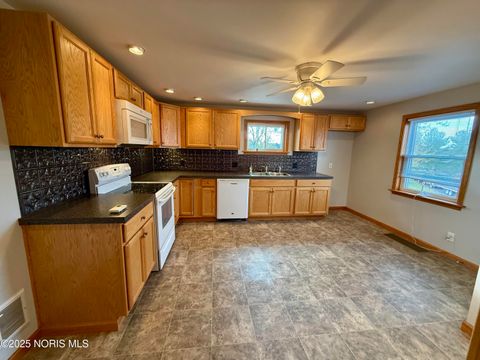 Tiny photo for 22979 State Route 12, Fostoria, OH 44830 (MLS # 10000890)