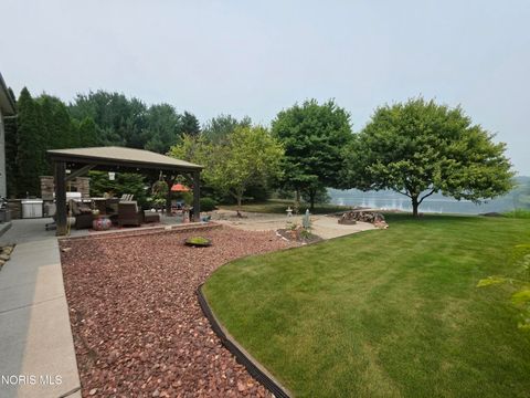 Tiny photo for 1522 County Road B, Swanton, OH 43558 (MLS # 10010699)