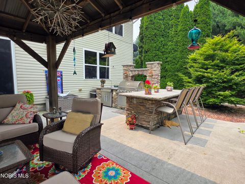 Tiny photo for 1522 County Road B, Swanton, OH 43558 (MLS # 10010699)