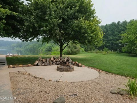 Tiny photo for 1522 County Road B, Swanton, OH 43558 (MLS # 10010699)