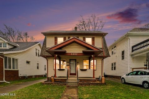 Tiny photo for 4407 N Lockwood Avenue, Toledo, OH 43612 (MLS # 10005628)