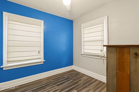 Tiny photo for 4407 N Lockwood Avenue, Toledo, OH 43612 (MLS # 10005628)