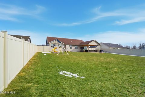 Tiny photo for 10692 Cherokee Drive, Findlay, OH 45840 (MLS # 10004752)