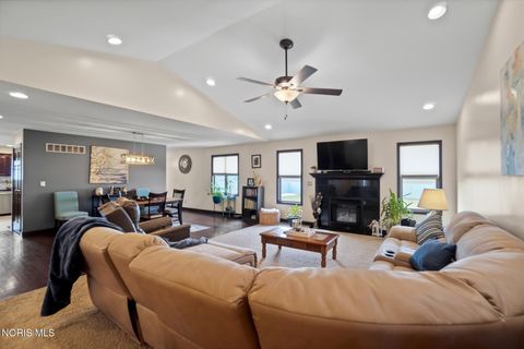 Tiny photo for 10692 Cherokee Drive, Findlay, OH 45840 (MLS # 10004752)