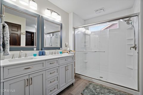 Tiny photo for 10692 Cherokee Drive, Findlay, OH 45840 (MLS # 10004752)