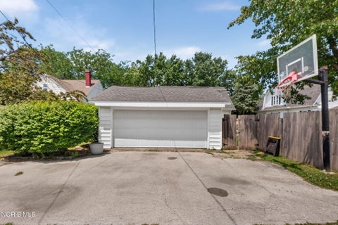 Tiny photo for 115 Bond Street, Pemberville, OH 43450 (MLS # 10010218)