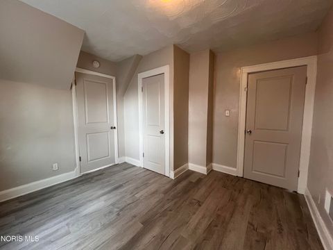 Tiny photo for 1511 Upton Avenue, Toledo, OH 43607 (MLS # 10004813)