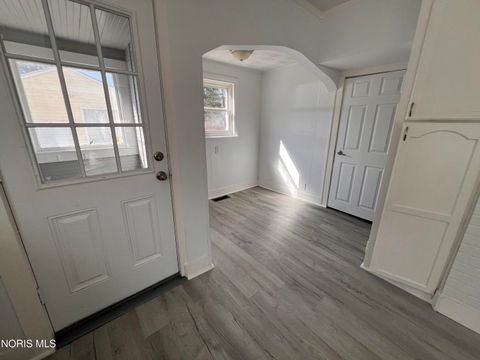 Tiny photo for 1511 Upton Avenue, Toledo, OH 43607 (MLS # 10004813)