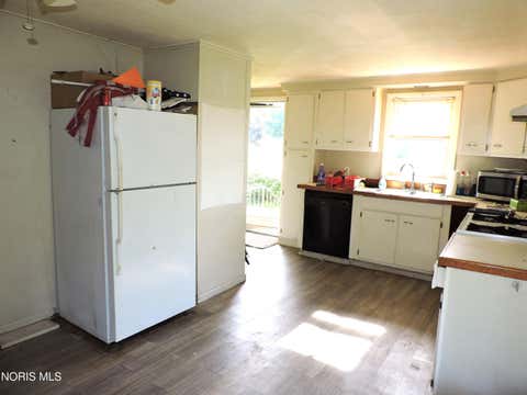 Tiny photo for 7048 Kipling Drive, Holland, OH 43528 (MLS # 10009764)