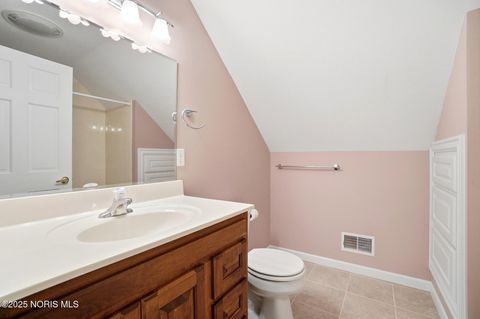 Tiny photo for 5053 Bennett Road, Toledo, OH 43612 (MLS # 10000862)