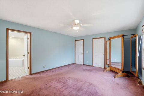 Tiny photo for 5053 Bennett Road, Toledo, OH 43612 (MLS # 10000862)