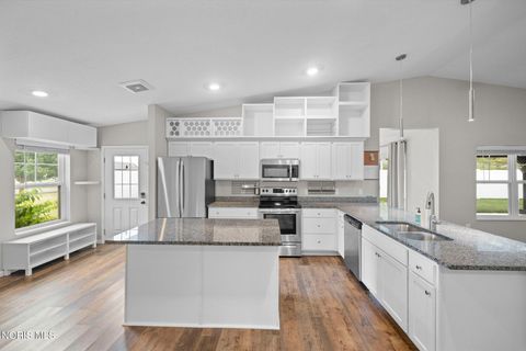 Tiny photo for 13 Cascade Lane, Delta, OH 43515 (MLS # 10008932)