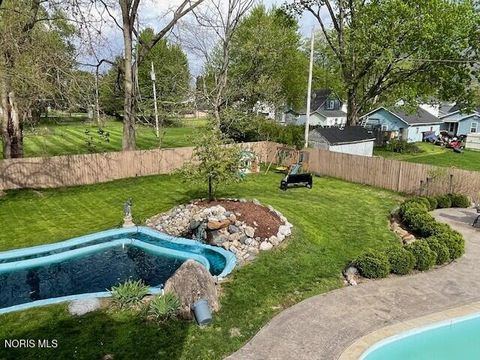 Tiny photo for 213 W High Street, Hicksville, OH 43526 (MLS # 10006738)