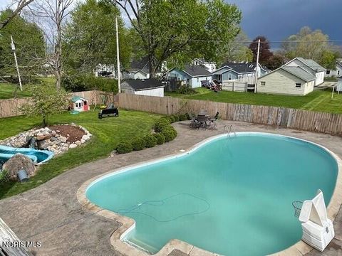 Tiny photo for 213 W High Street, Hicksville, OH 43526 (MLS # 10006738)