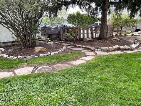 Tiny photo for 213 W High Street, Hicksville, OH 43526 (MLS # 10006738)