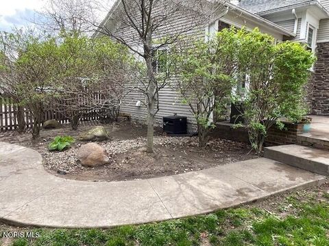 Tiny photo for 213 W High Street, Hicksville, OH 43526 (MLS # 10006738)