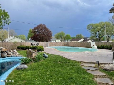 Tiny photo for 213 W High Street, Hicksville, OH 43526 (MLS # 10006738)