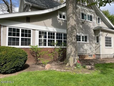 Tiny photo for 213 W High Street, Hicksville, OH 43526 (MLS # 10006738)