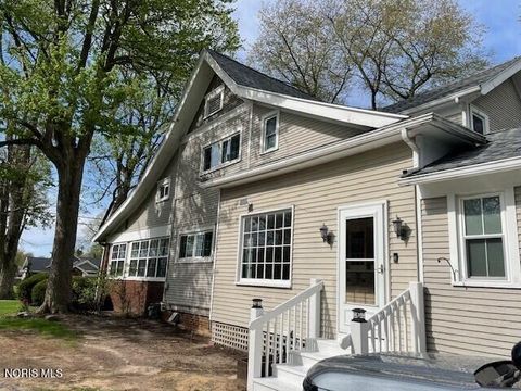 Tiny photo for 213 W High Street, Hicksville, OH 43526 (MLS # 10006738)