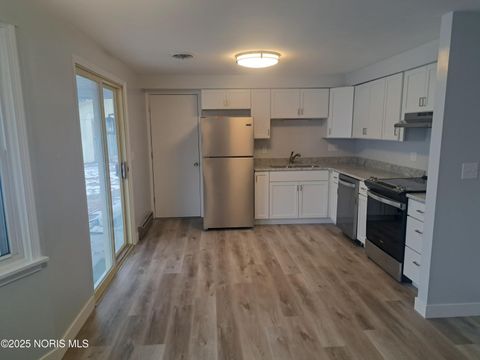 Tiny photo for 210 Lakeview Drive, Bryan, OH 43506 (MLS # 10002370)