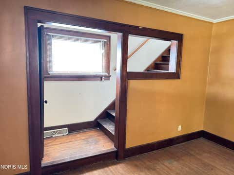 Tiny photo for 544 E Hudson Street, Toledo, OH 43608 (MLS # 10011230)
