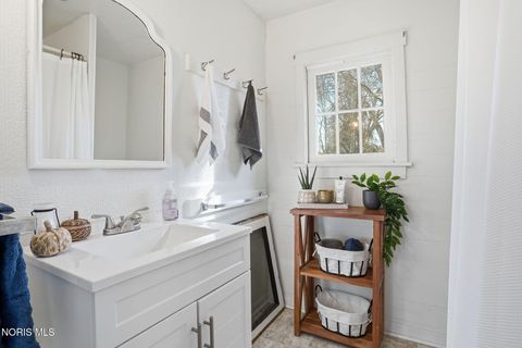 Tiny photo for 9882 Us-224, Findlay, OH 45840 (MLS # 10005290)