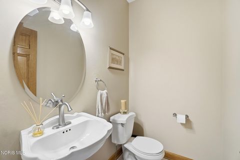 Tiny photo for 1931 Tecumseh Court, Perrysburg, OH 43551 (MLS # 10004921)