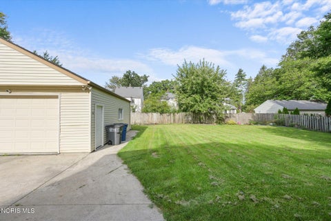 Tiny photo for 3520 Woodbine Drive, Toledo, OH 43614 (MLS # 10012511)