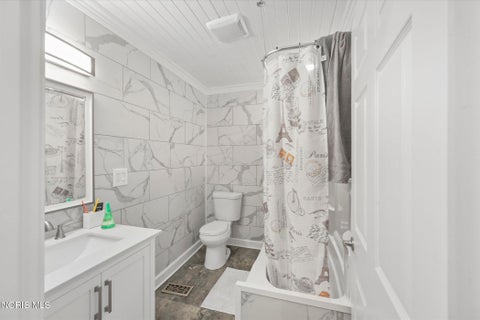 Tiny photo for 3520 Woodbine Drive, Toledo, OH 43614 (MLS # 10012511)