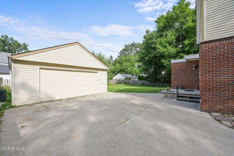 Tiny photo for 3520 Woodbine Drive, Toledo, OH 43614 (MLS # 10012511)