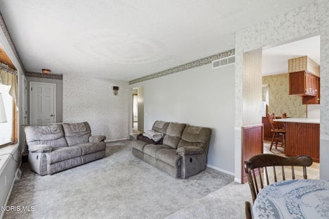 Tiny photo for 1424 E State Route 18, Tiffin, OH 44883 (MLS # 10012959)