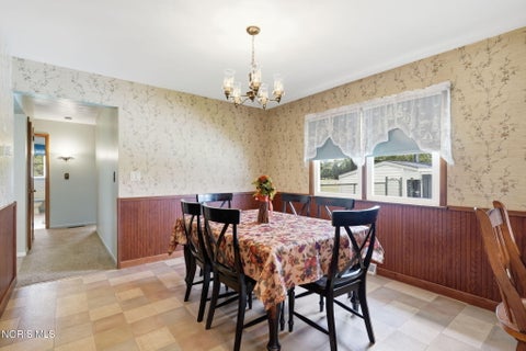 Tiny photo for 1424 E State Route 18, Tiffin, OH 44883 (MLS # 10012959)