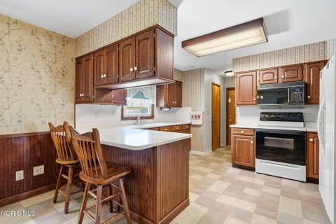 Tiny photo for 1424 E State Route 18, Tiffin, OH 44883 (MLS # 10012959)