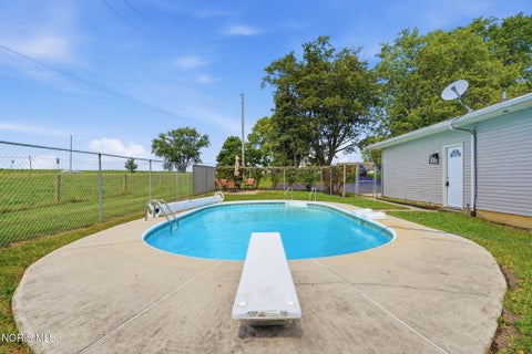 Tiny photo for 1424 E State Route 18, Tiffin, OH 44883 (MLS # 10012959)