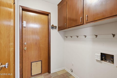 Tiny photo for 1424 E State Route 18, Tiffin, OH 44883 (MLS # 10012959)