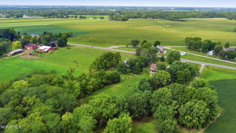 Tiny photo for 1424 E State Route 18, Tiffin, OH 44883 (MLS # 10012959)