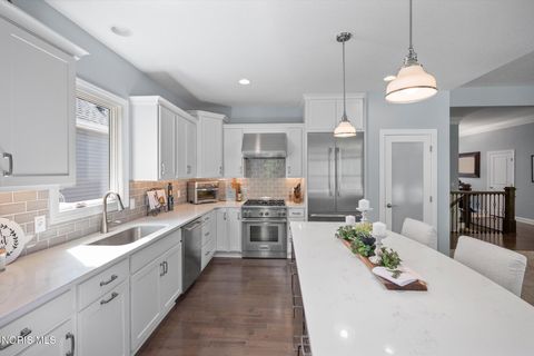 Tiny photo for 6730 Ridgewood Trail, Toledo, OH 43617 (MLS # 10007385)