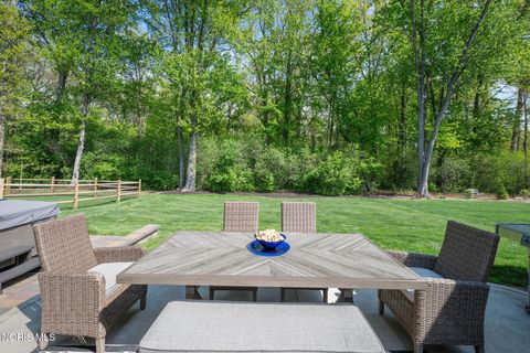 Tiny photo for 6730 Ridgewood Trail, Toledo, OH 43617 (MLS # 10007385)