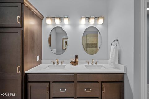 Tiny photo for 6730 Ridgewood Trail, Toledo, OH 43617 (MLS # 10007385)