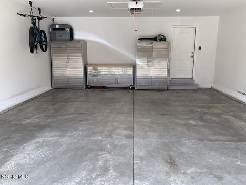 Tiny photo for 6730 Ridgewood Trail, Toledo, OH 43617 (MLS # 10007385)